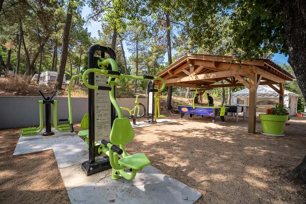 Camping La Pinède en Provence3 étoiles★★★