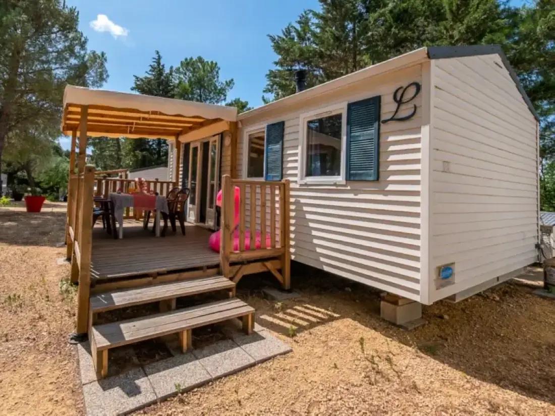 Camping La Pinède en Provence 3 étoiles★★★