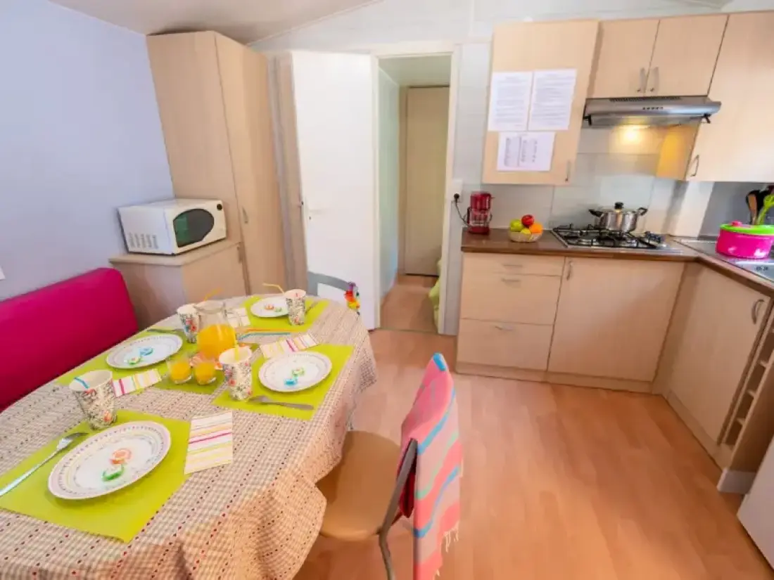 Camping La Pinède en Provence 3 étoiles★★★
