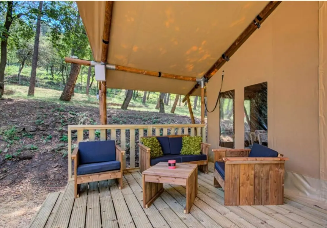 Camping La Pinède en Provence 3 étoiles★★★