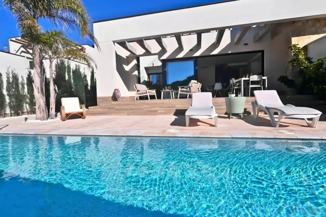Villa 3 Chambres Avec Piscine Privée Au Golf De Font Del Llop