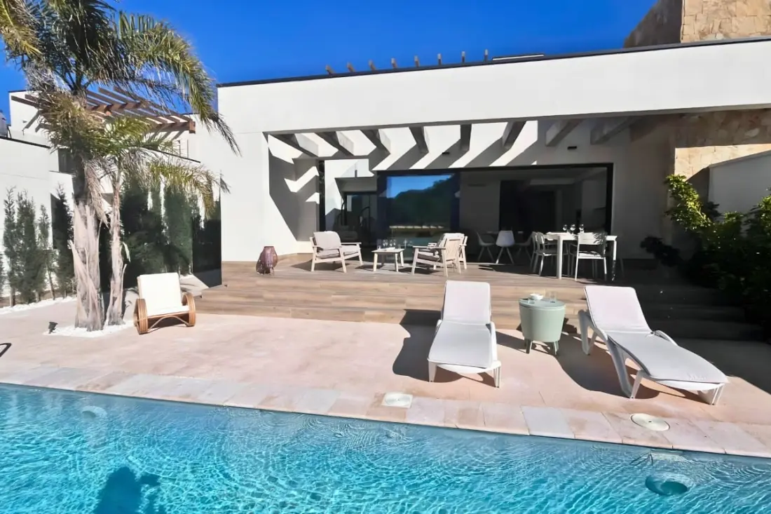 Villa 3 Chambres Avec Piscine Privée Au Golf De Font Del Llop