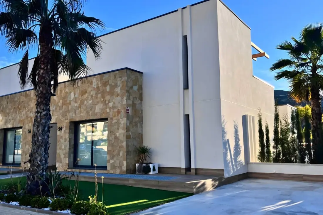 Villa 3 Chambres Avec Piscine Privée Au Golf De Font Del Llop