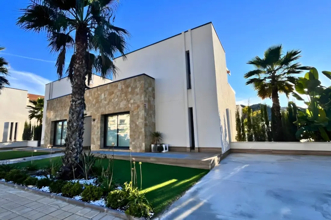 Villa 3 Chambres Avec Piscine Privée Au Golf De Font Del Llop