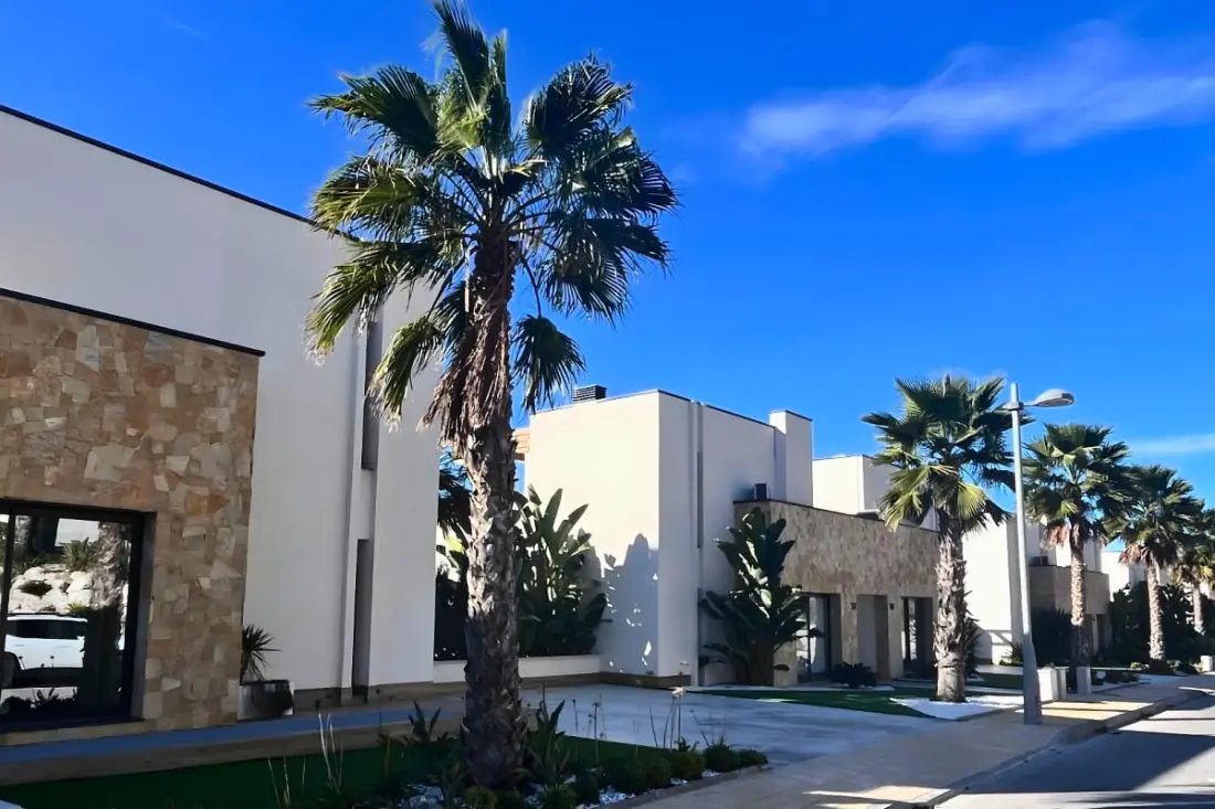 Villa 3 Chambres Avec Piscine Privée Au Golf De Font Del Llop