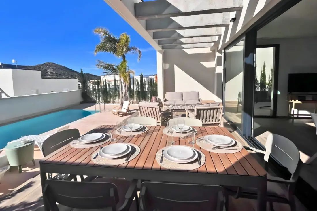 Villa 3 Chambres Avec Piscine Privée Au Golf De Font Del Llop