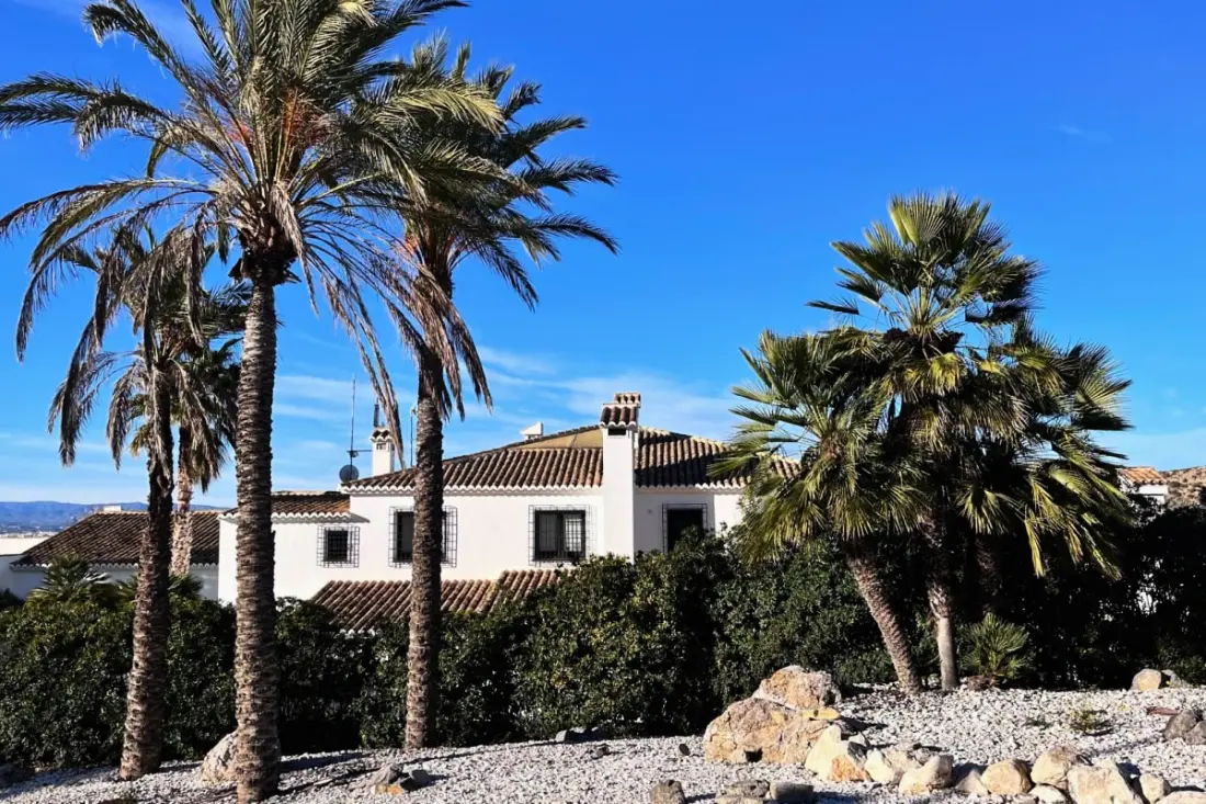 Villa 3 Chambres Avec Piscine Privée Au Golf De Font Del Llop