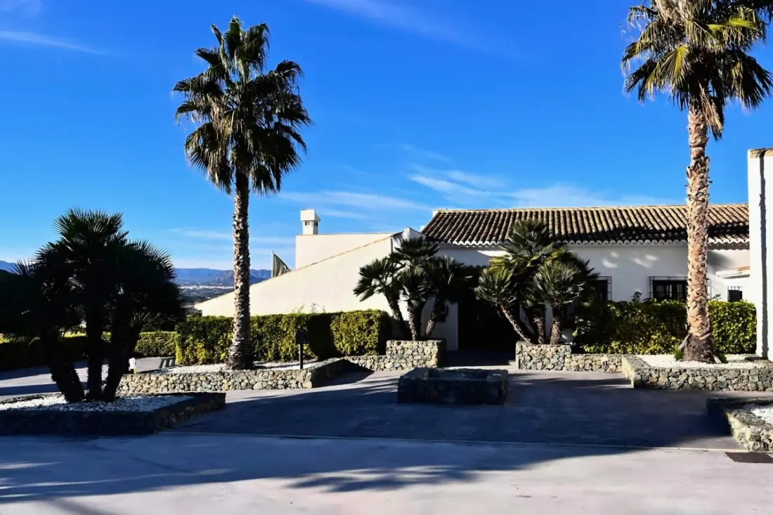 Villa 3 Chambres Avec Piscine Privée Au Golf De Font Del Llop