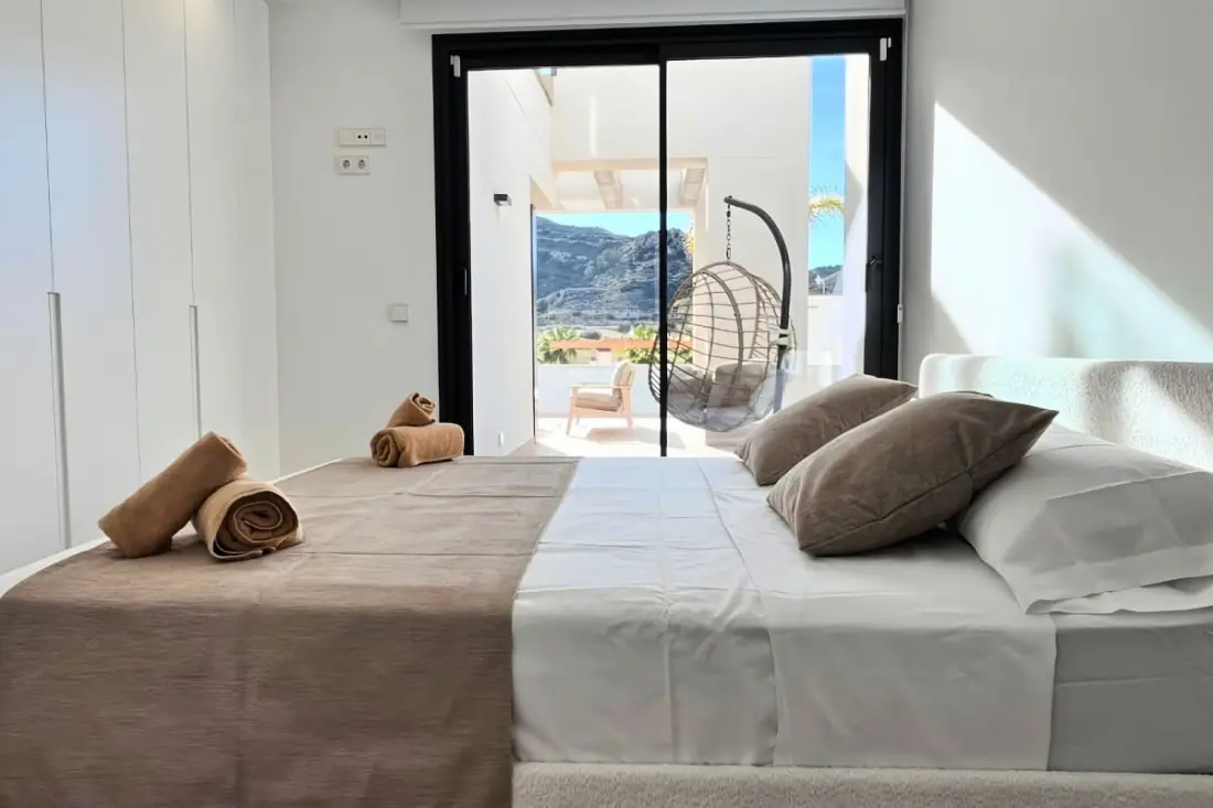 Villa 3 Chambres Avec Piscine Privée Au Golf De Font Del Llop