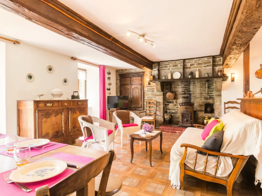 Maison de Vacances Montaigu-les-Bois 2