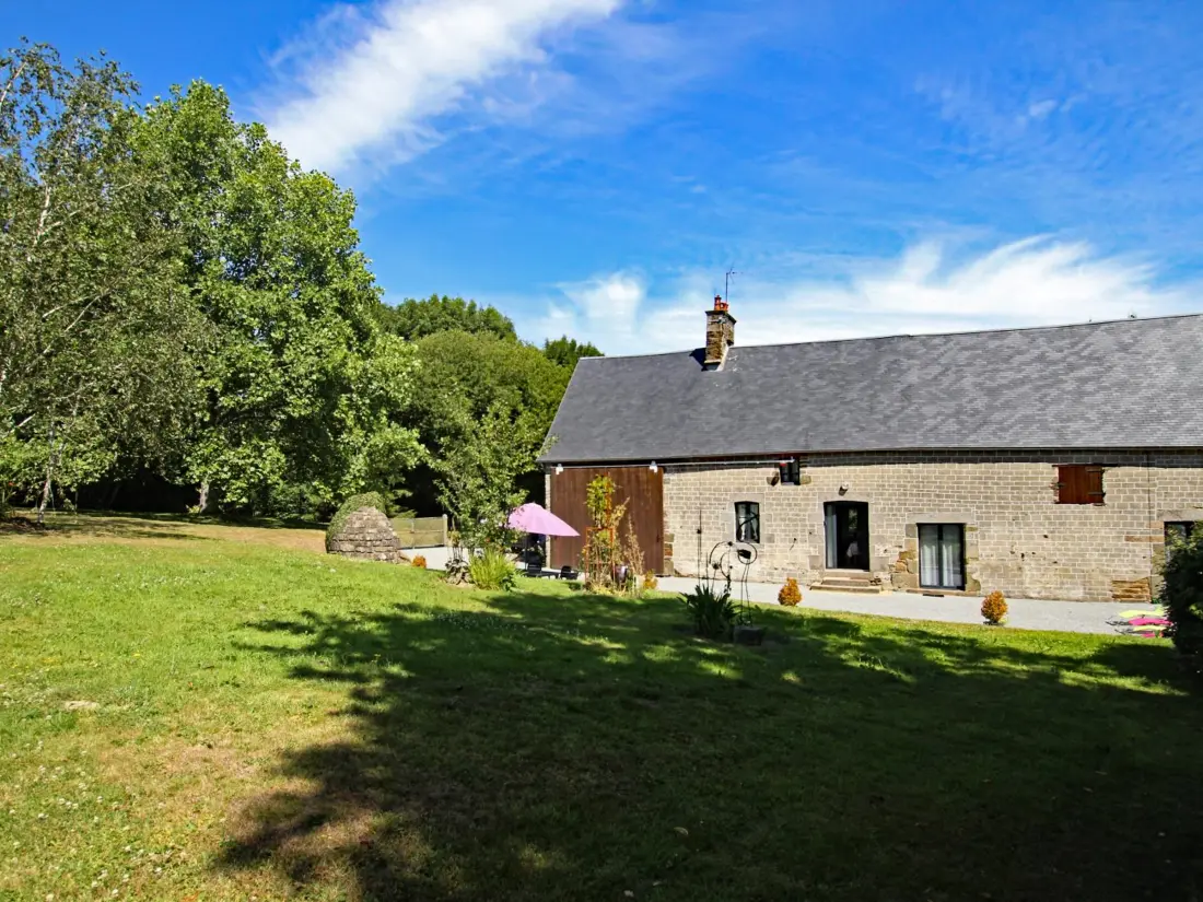 Maison de Vacances Montaigu-les-Bois 2
