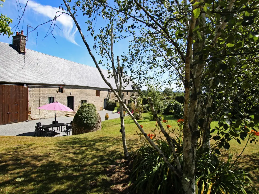 Maison de Vacances Montaigu-les-Bois 2