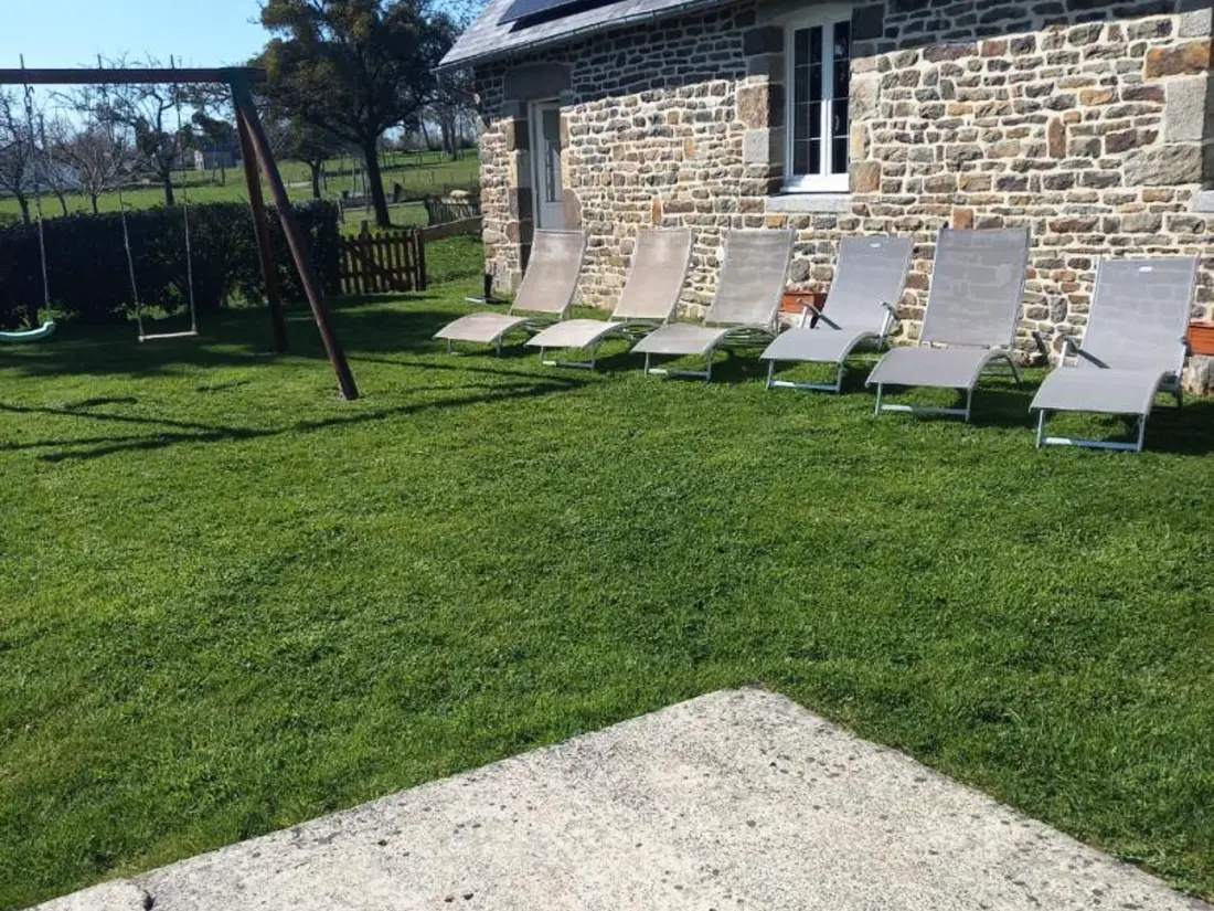 Maison de Vacances Montaigu-les-Bois 3