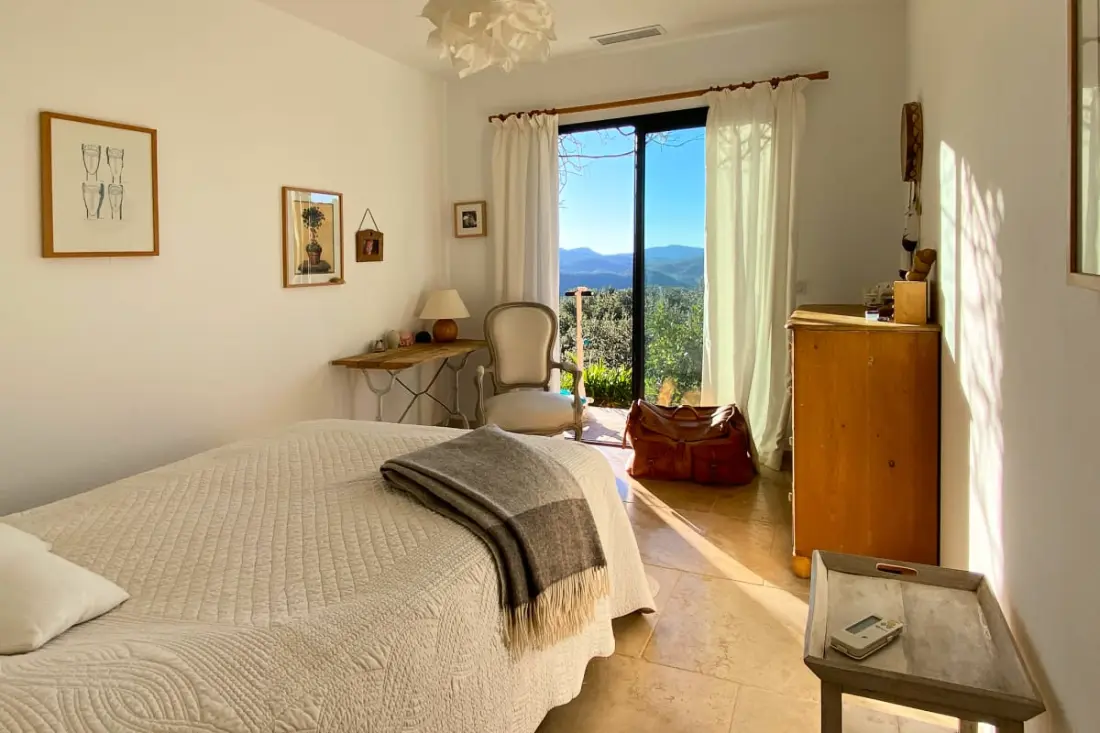 Villa Luxueuse, 8 Pers, Piscine Privée Et Vue Lac