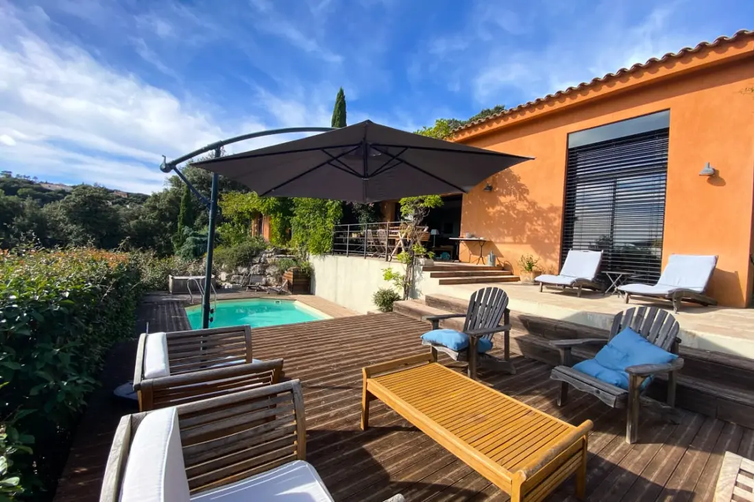 Villa Luxueuse, 8 Pers, Piscine Privée Et Vue Lac