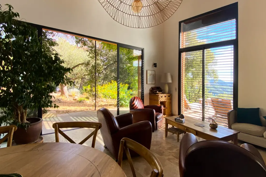 Villa Luxueuse, 8 Pers, Piscine Privée Et Vue Lac