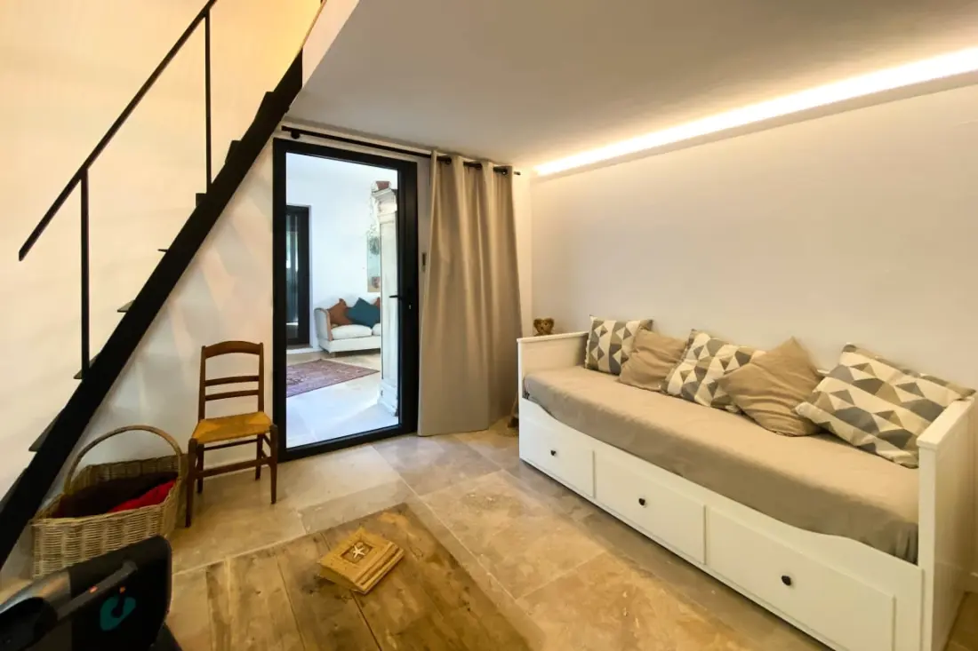 Villa Luxueuse, 8 Pers, Piscine Privée Et Vue Lac