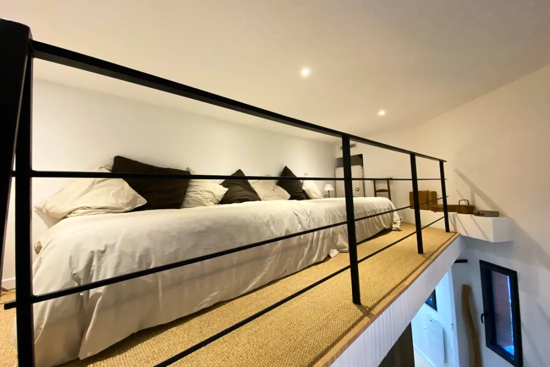 Villa Luxueuse, 8 Pers, Piscine Privée Et Vue Lac