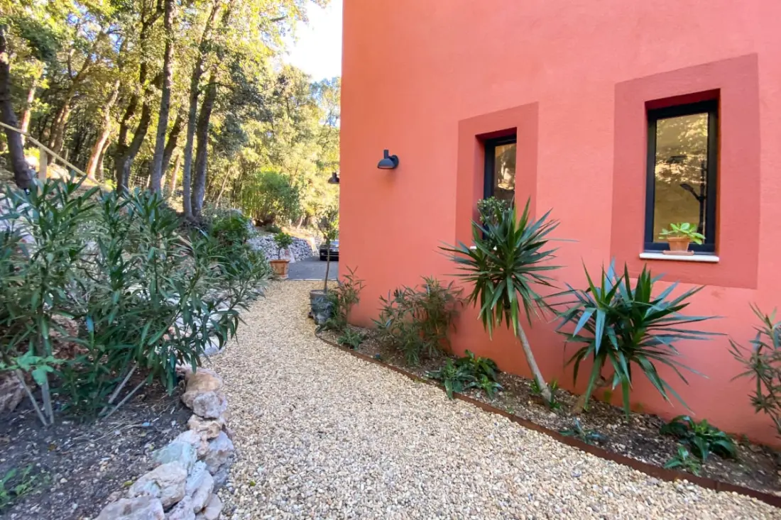 Villa Luxueuse, 8 Pers, Piscine Privée Et Vue Lac