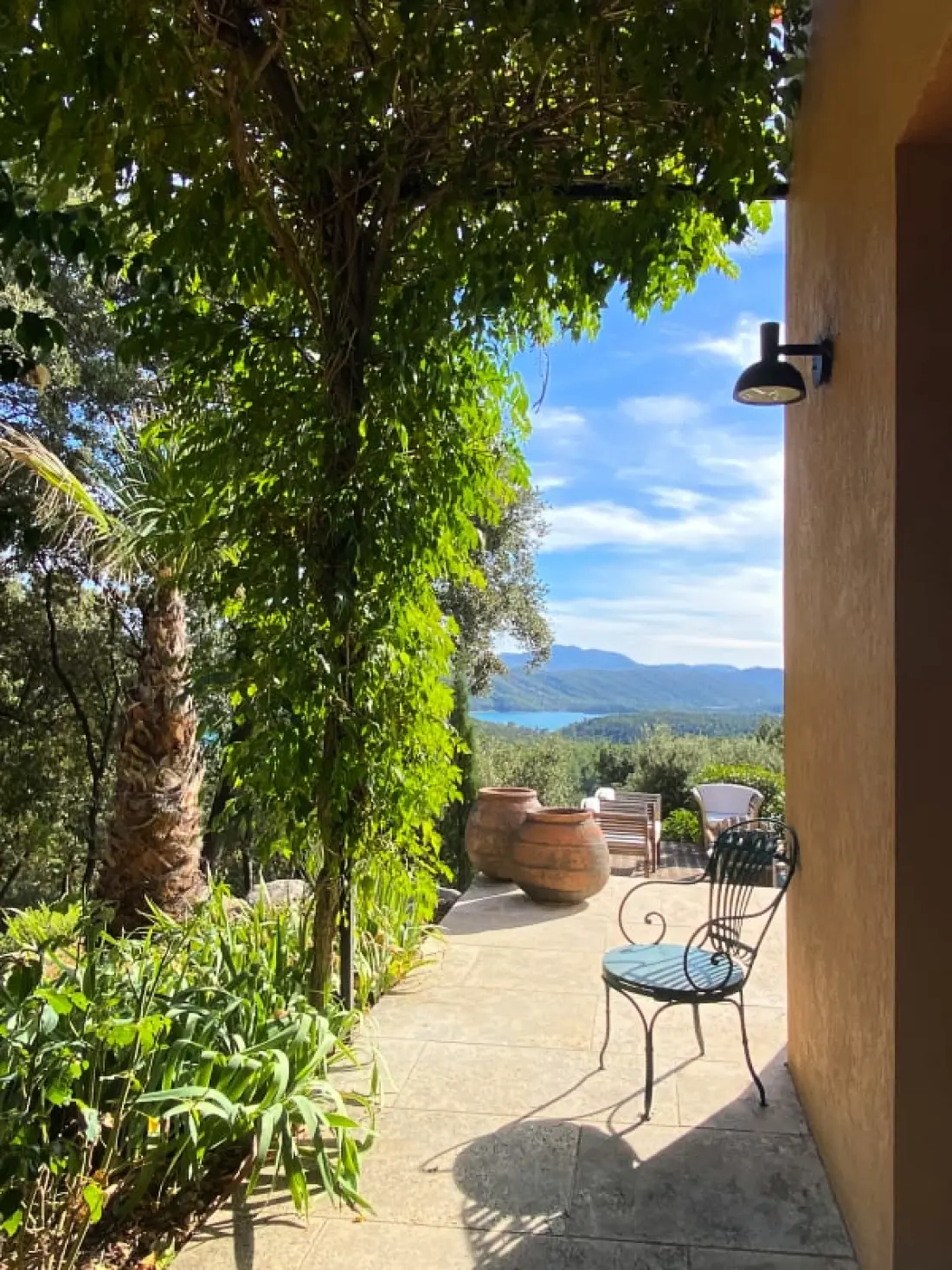 Villa Luxueuse, 8 Pers, Piscine Privée Et Vue Lac