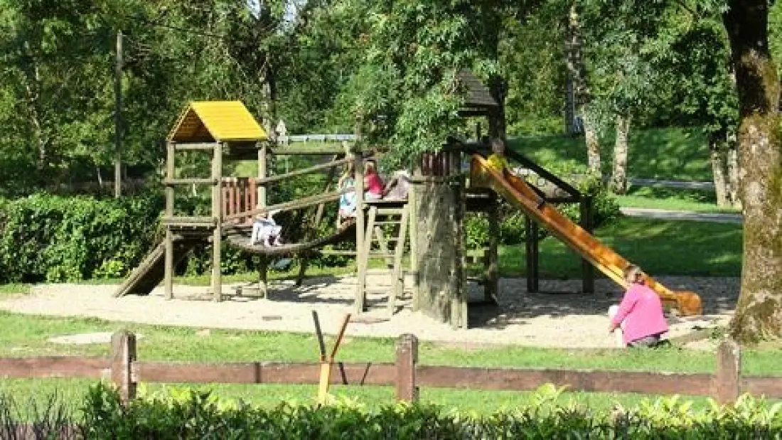 Flower Camping Les 3 Ours 3 étoiles★★★