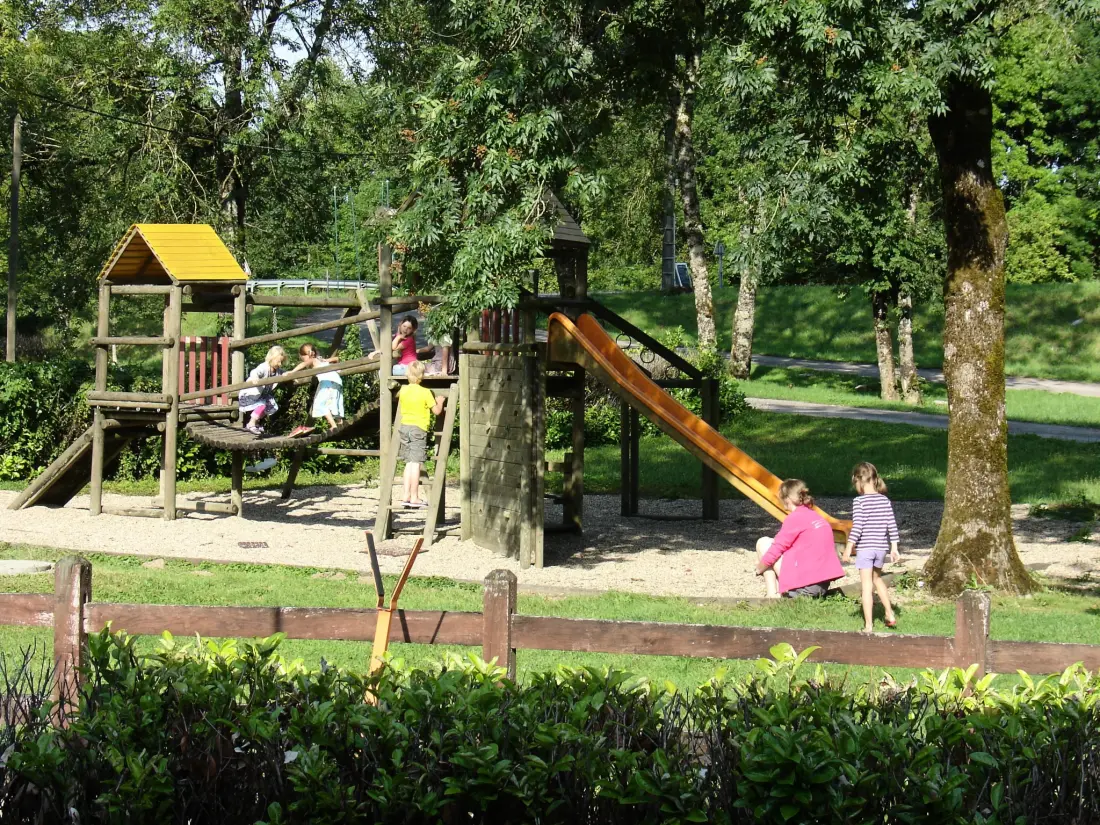 Flower Camping Les 3 Ours 3 étoiles★★★
