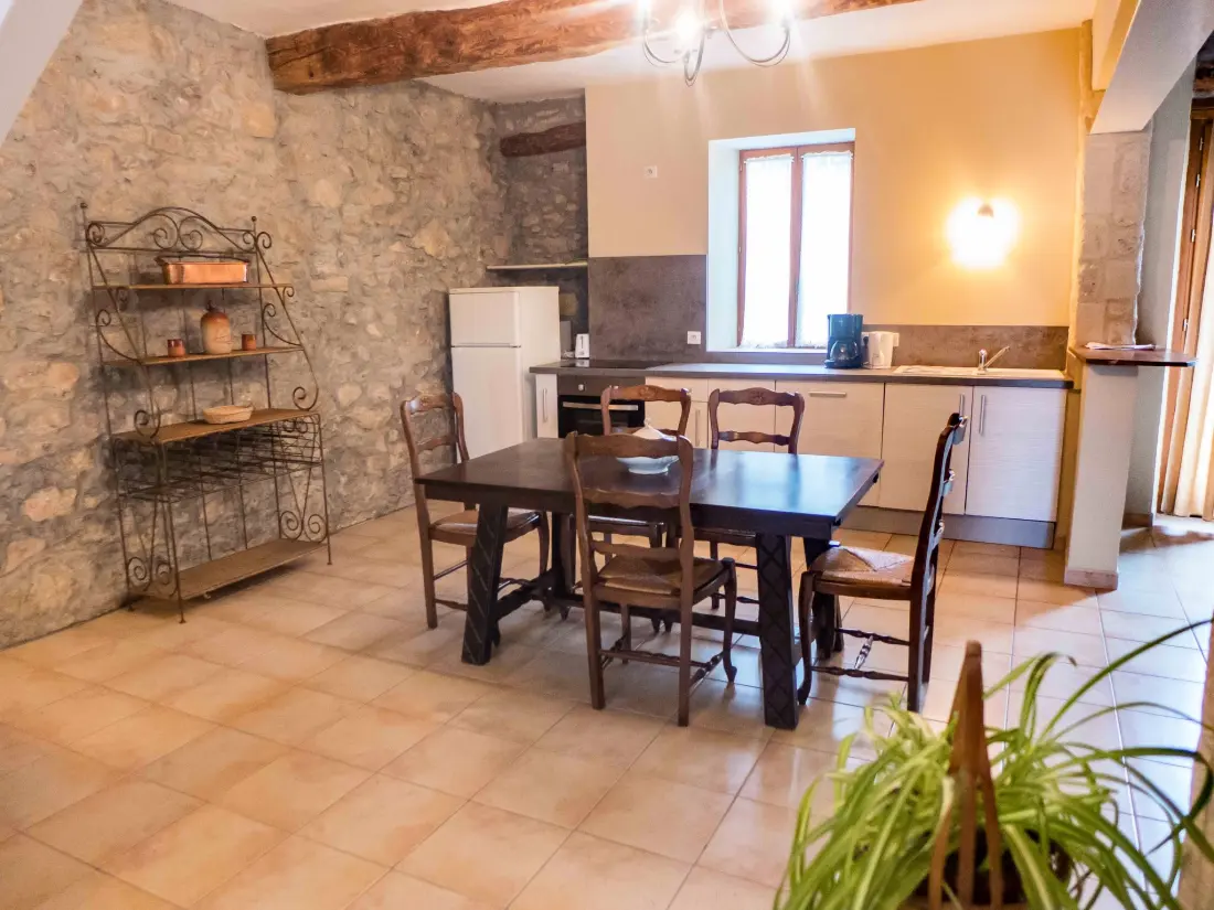Maison de Vacances Montbrun des CorbiÃ¨res