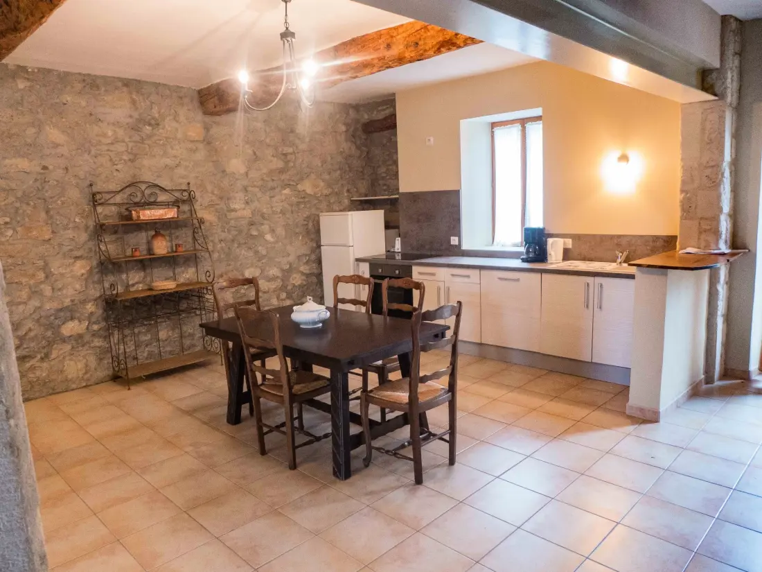 Maison de Vacances Montbrun des CorbiÃ¨res