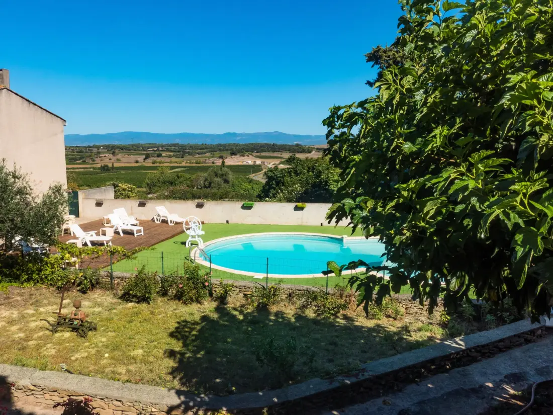 Maison de Vacances Montbrun des CorbiÃ¨res