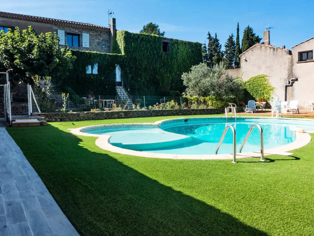 Maison de Vacances Montbrun des CorbiÃ¨res