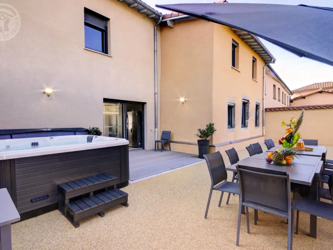 Maison de Vacances MONTCHAL 2