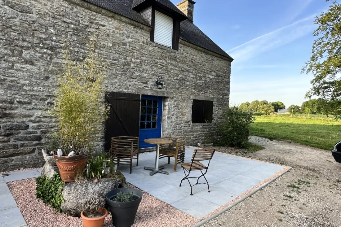 Charmante Maison Avec Jardin à Monterblanc