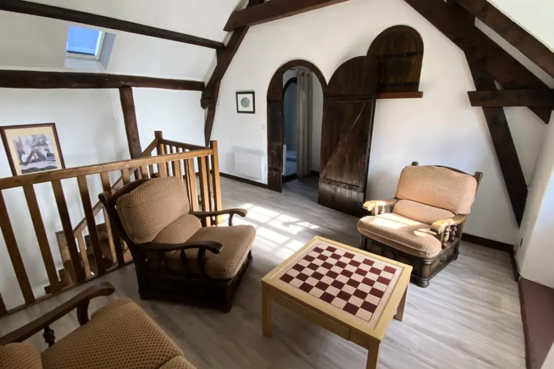 Jolie Maison, Jardin Et Terrasse, Monterblanc