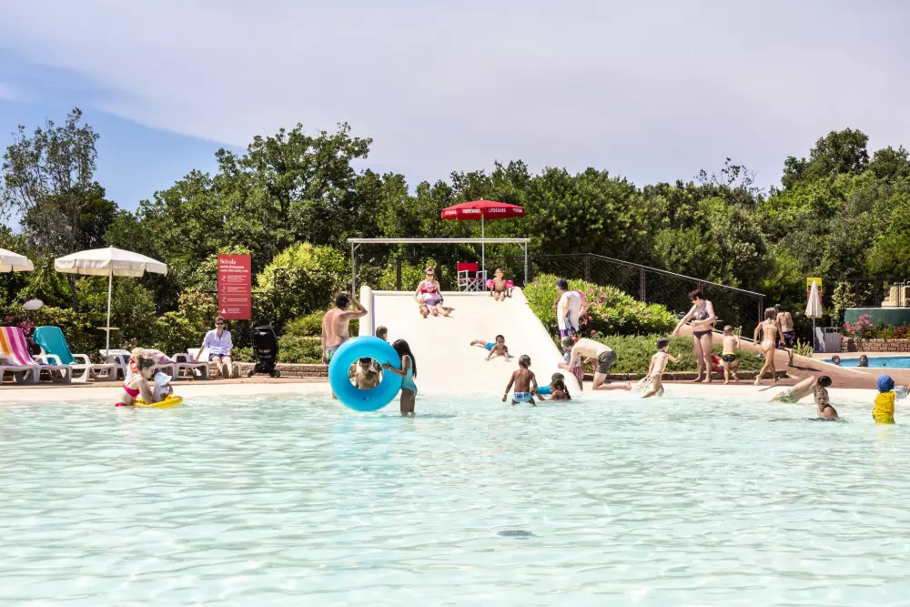 Camping Hu Montescudaio 4 étoiles★★★★