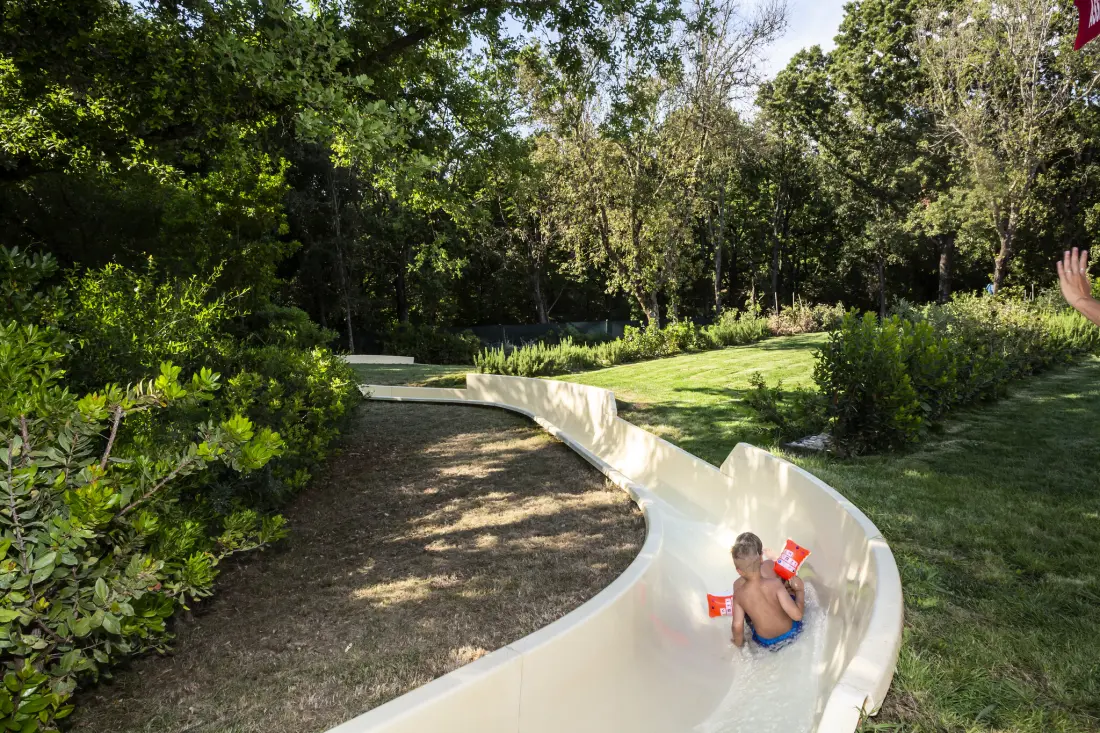 Camping Hu Montescudaio 4 étoiles★★★★