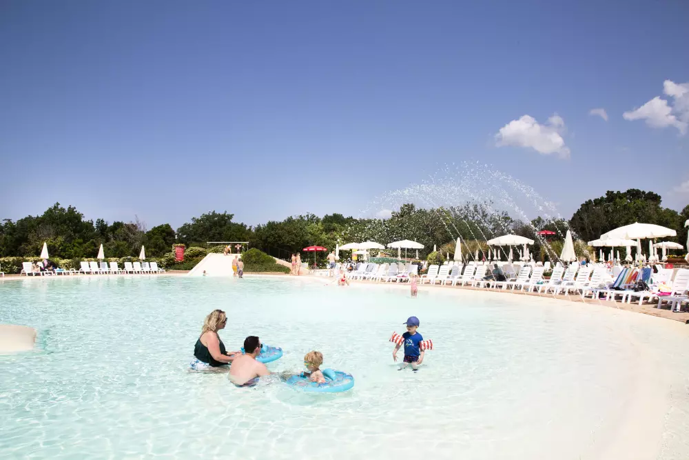 Camping Hu Montescudaio 4 étoiles★★★★