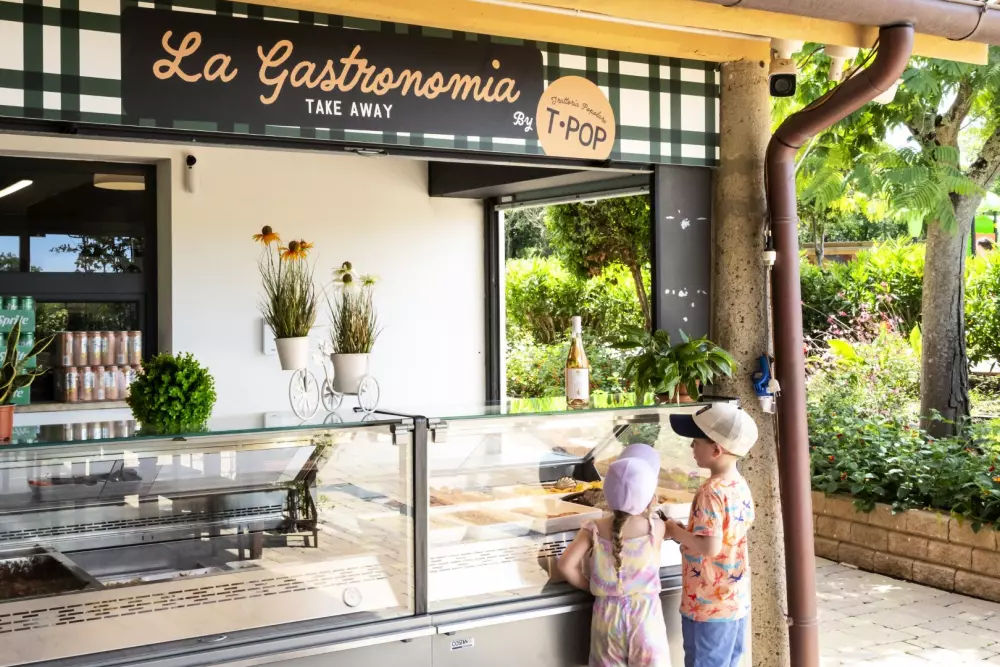 Camping Hu Montescudaio 4 étoiles★★★★