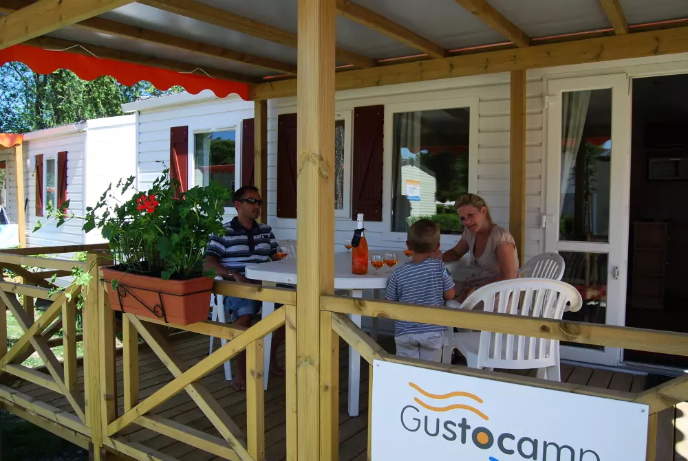 Camping Hu Montescudaio 4 étoiles★★★★