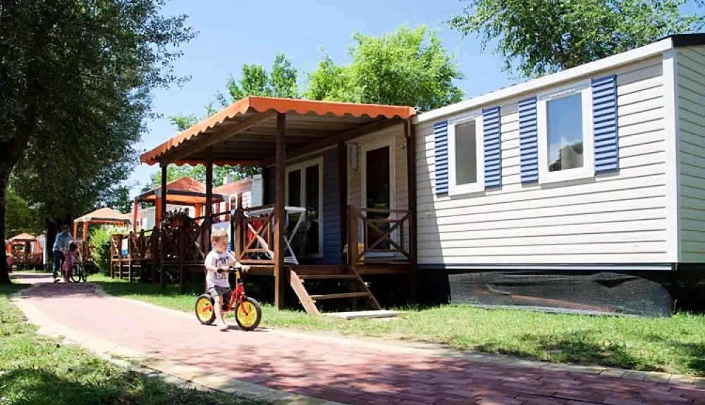 Camping Hu Montescudaio 4 étoiles★★★★