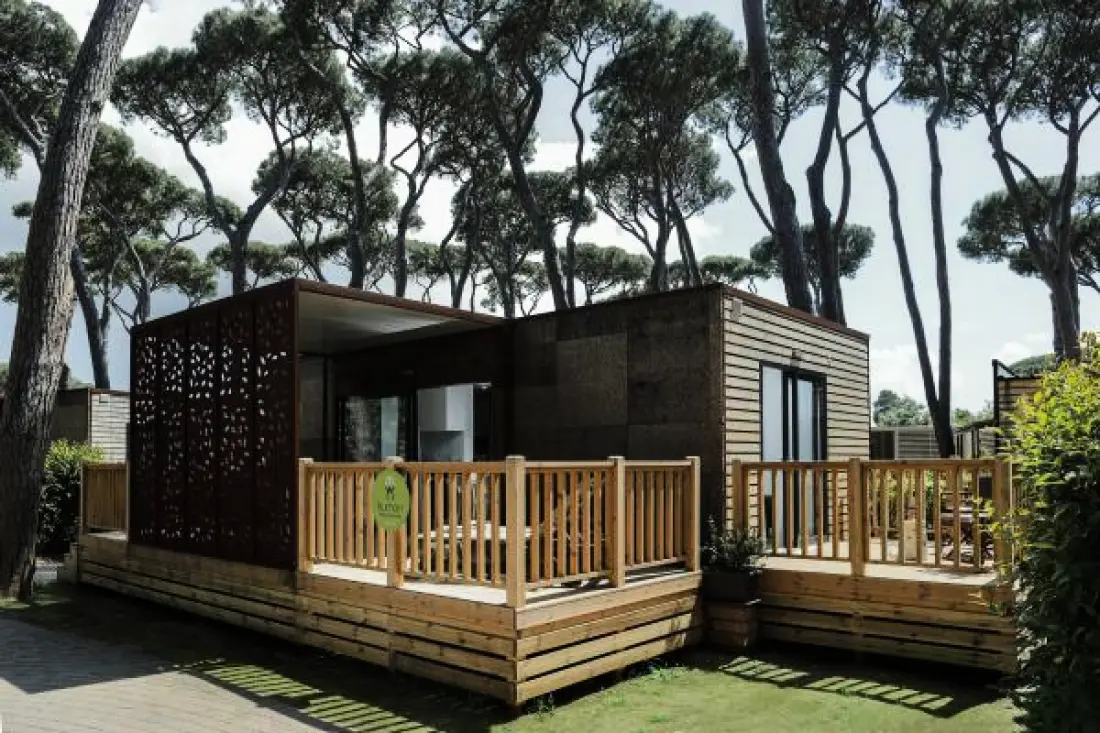 Camping Hu Montescudaio Village
