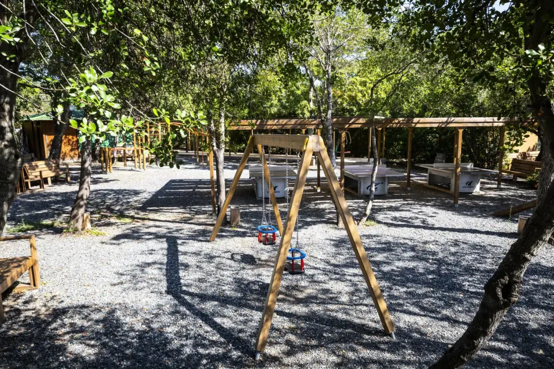 Camping Hu Montescudaio Village