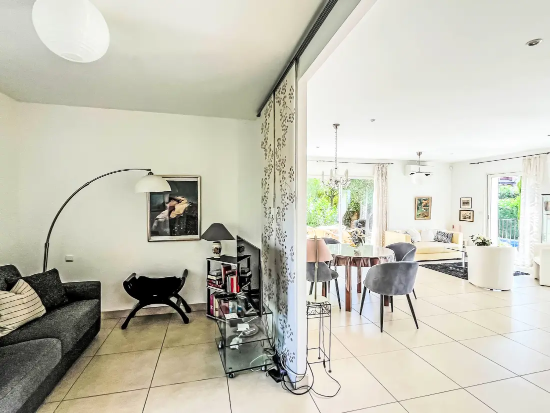 Maison de Vacances Montesquieu-des-AlbÃ¨res
