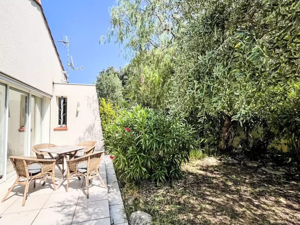 Maison de Vacances Montesquieu-des-AlbÃ¨res