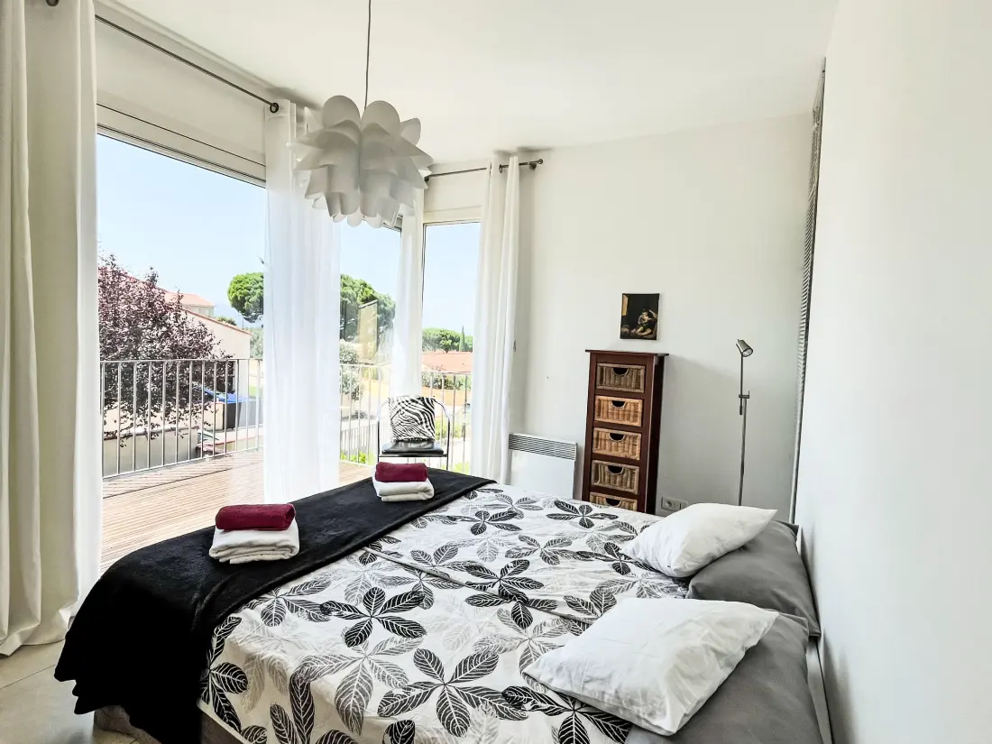 Maison de Vacances Montesquieu-des-AlbÃ¨res