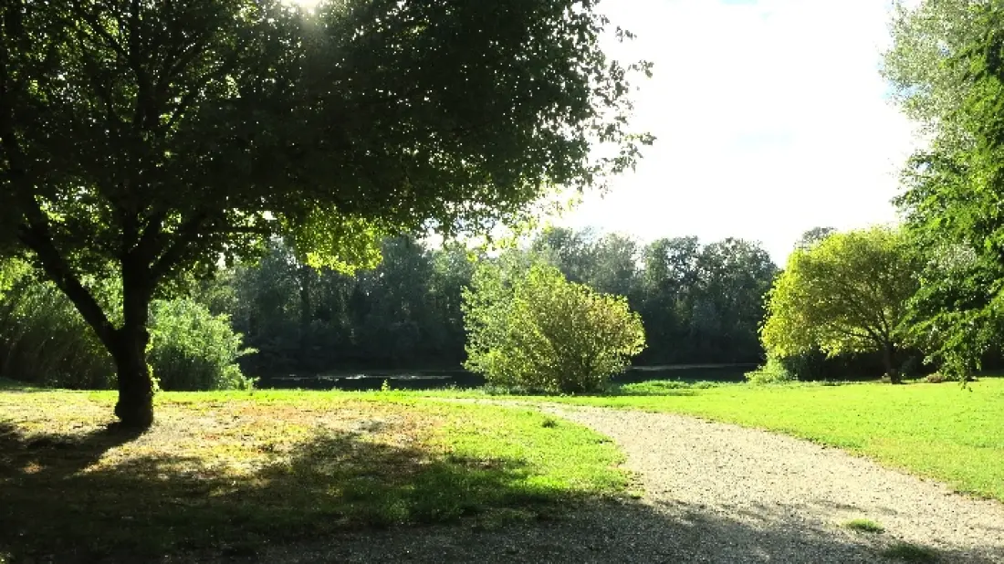 Camping Paradis Bellerive 3 étoiles★★★