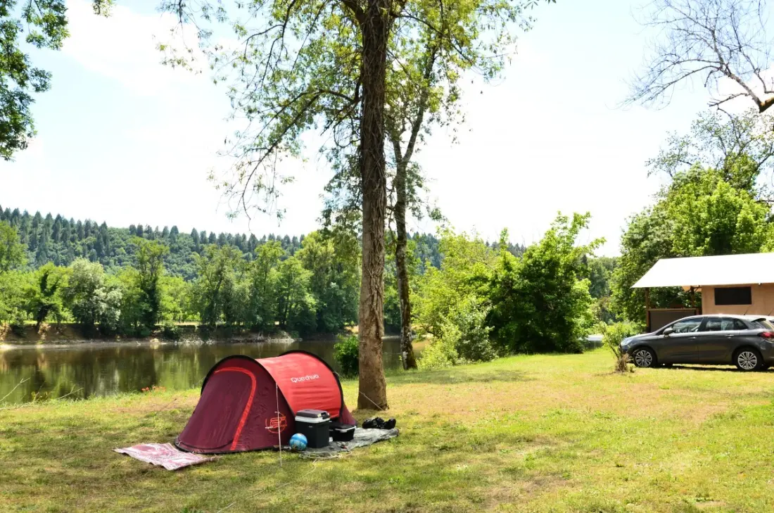 Camping Paradis Bellerive 3 étoiles★★★