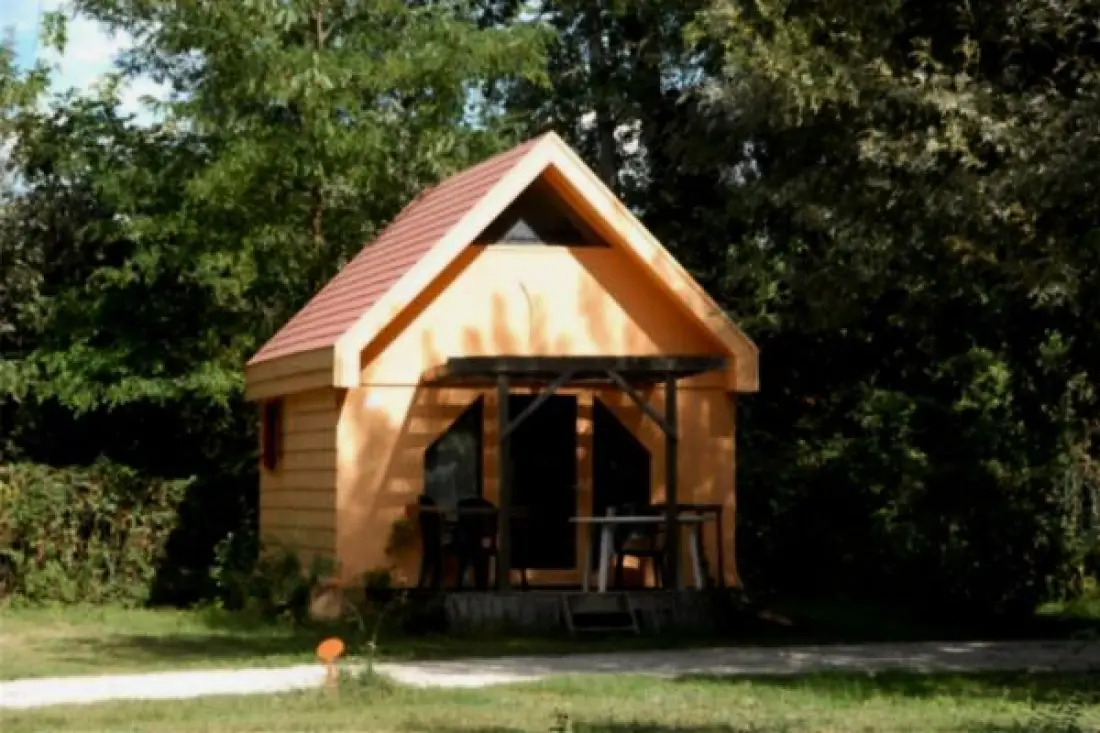 Camping Paradis Bellerive 3 étoiles★★★