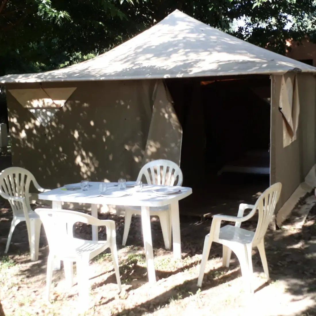 Camping Paradis Bellerive 3 étoiles★★★