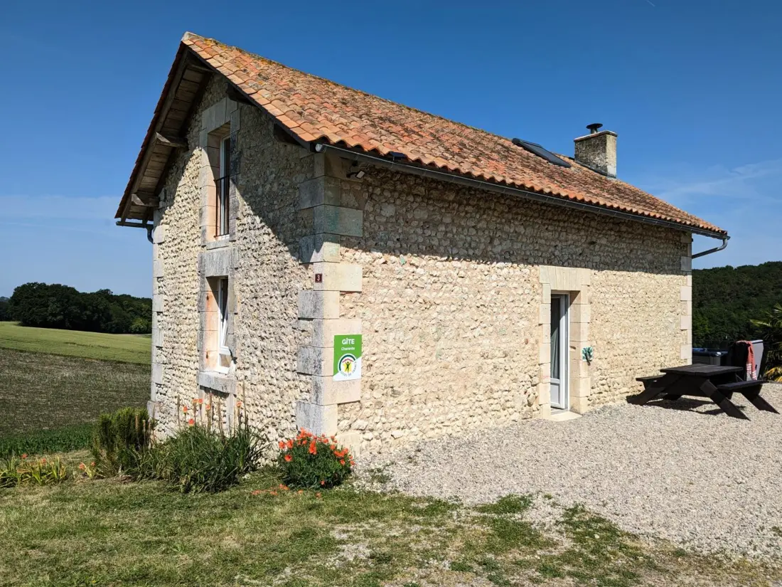 Maison de Vacances Montignac-le-Coq 2