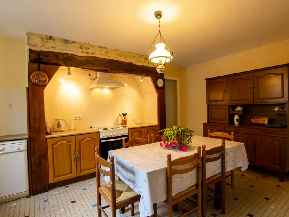Maison de Vacances MONTIGNAC-LASCAUX 2